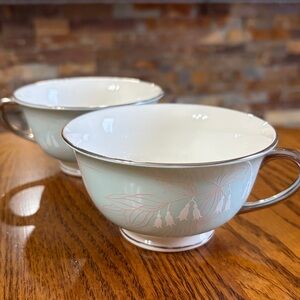 2 Vintage Nancy Prentiss Fine China Tea Cups Made in USA Foxhall